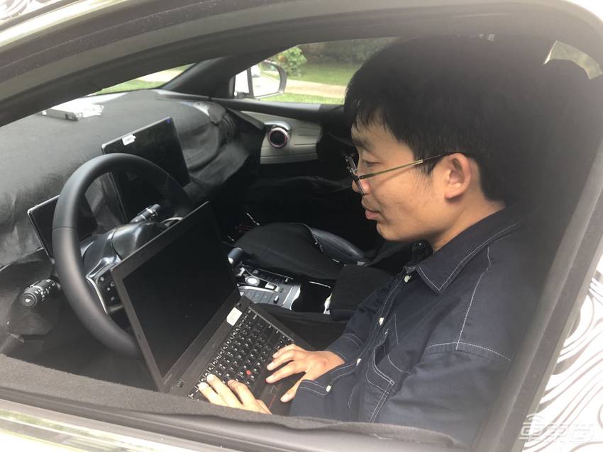 他们,把L2自动驾驶卖到了欧洲