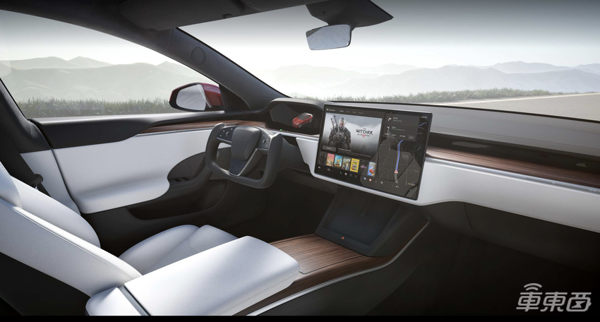 深度体验特斯拉新Model S:游戏体验翻车,方向盘让人又爱又恨