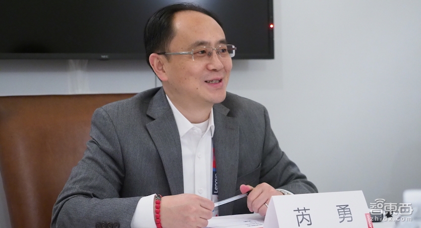 对话联想CTO芮勇:AI预测出货量已经超过人类