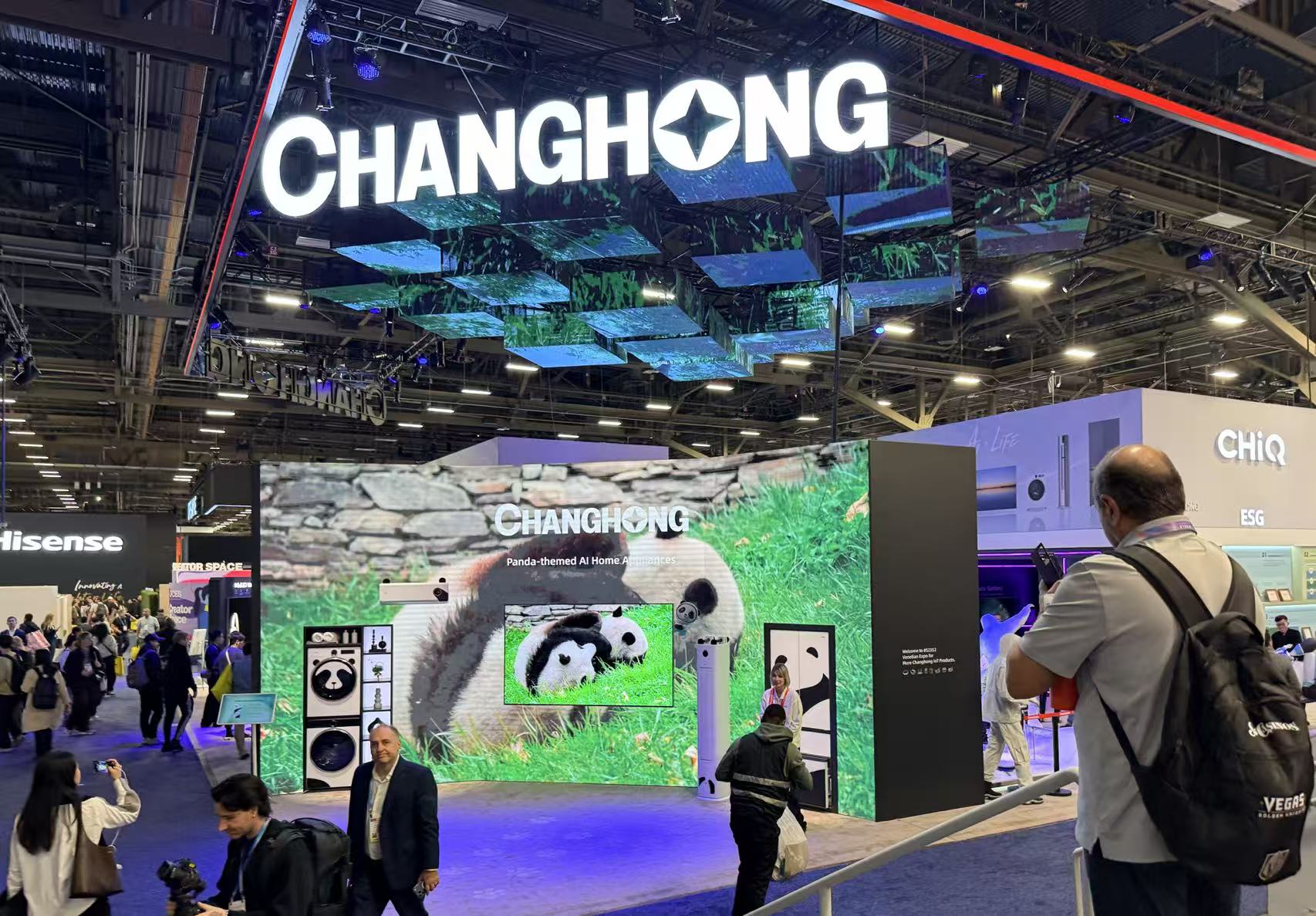 暴走2万步逛遍CES2026：9大方向最火，中企霸场，机器人全明星大乱斗