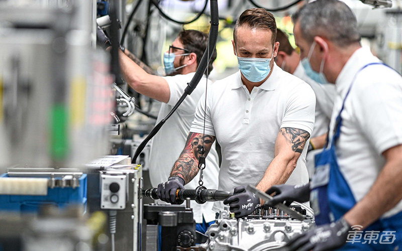 采埃孚計(jì)劃裁員1.5萬人 其中德國(guó)占一半