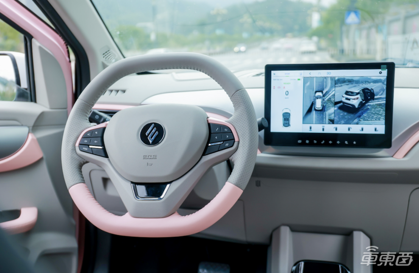 5.28万元标配全景影像！江铃易至EV3提供城市代步新选择