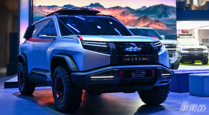 国仁对话方程豹汽车总经理熊甜波：解读2+X产品路线，豹3争取年内上市