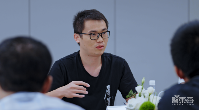 从27W到200W，智能手机快充，什么时候是个头？