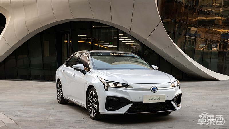 新造车公司洗牌加速!裁员、欠薪事件频发