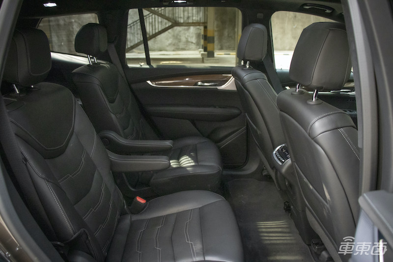 最便宜的大型豪华SUV表现如何？试驾凯迪拉克XT6