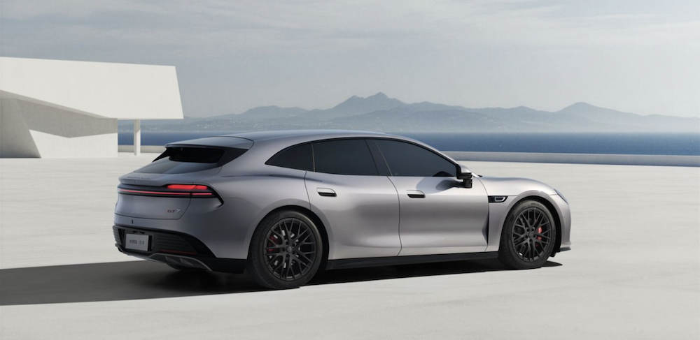 大湾区背书,任正非定调!启境汽车 “AI智能”赛道新黑马