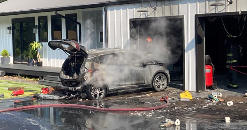 美国最大电动车自燃事件结局：LG赔偿通用122亿，召回14万辆车