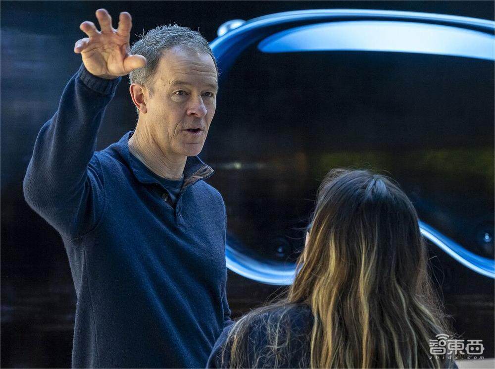 苹果CEO接班人最新曝料!黑马出现,比库克年轻15岁,加入苹果23年