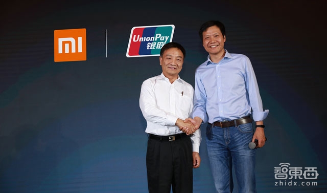 智东西晚报:SpaceX火箭发射前发生爆炸 Note7电池门发酵央视报道