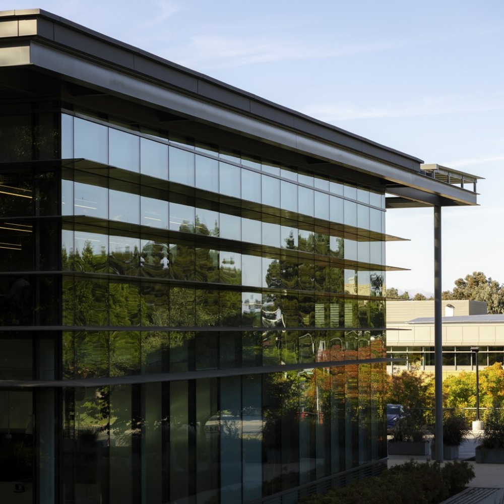 马斯克最新内部讲话：先上月球放卫星，再去火星