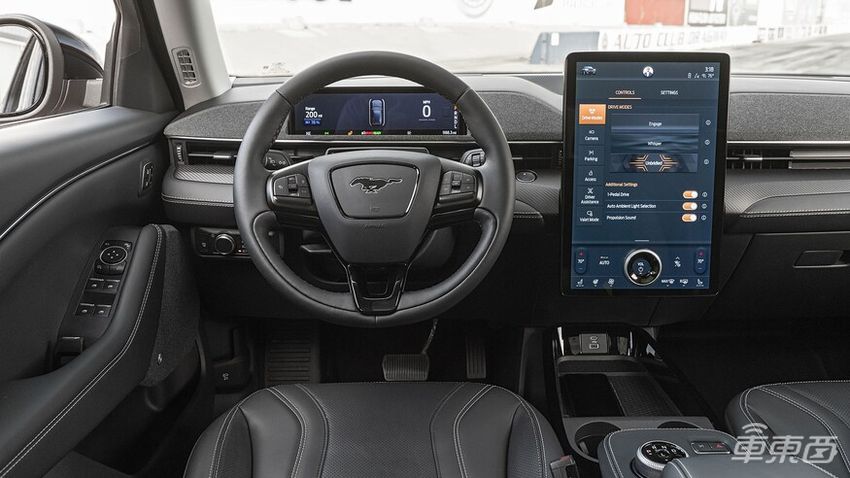 野马首次触电！首试Mach-E凭什么挑战Model Y