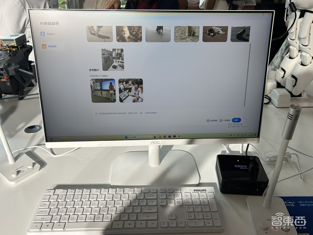 國產(chǎn)非Transformer大模型再升級(jí)！押注群體智能，落地五大硬件，性能跑贏Llama 3