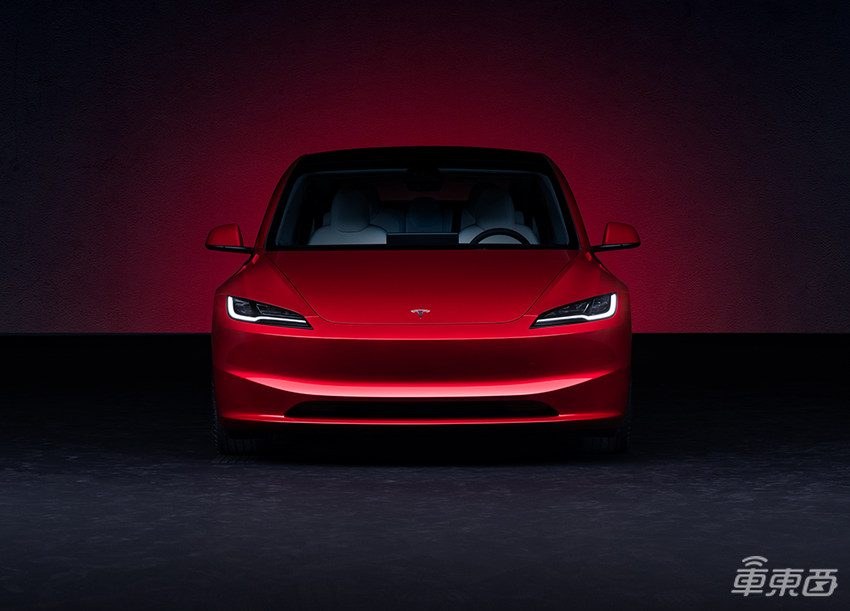 特斯拉新款Model 3涨价2.8万！内外饰均有调整，最快10月交付，你选择下单还是再等等？