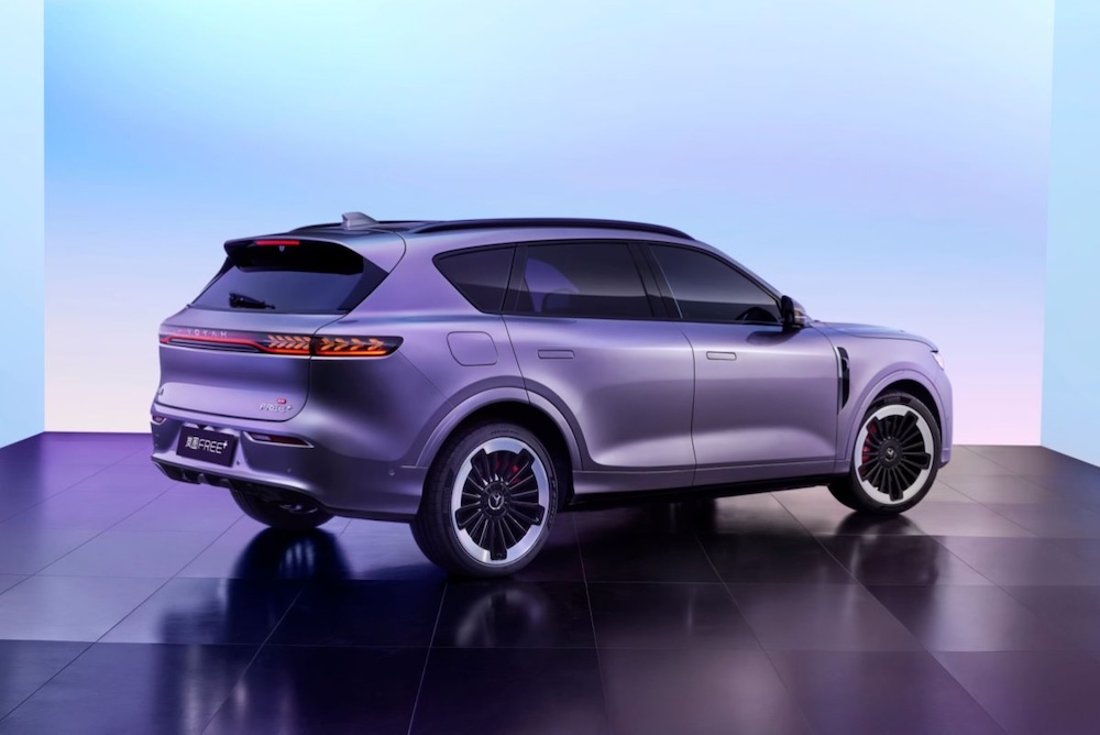 21.99万元起!岚图FREE+正式上市,首搭华为乾崑智驾ADS 4与鸿蒙座舱5