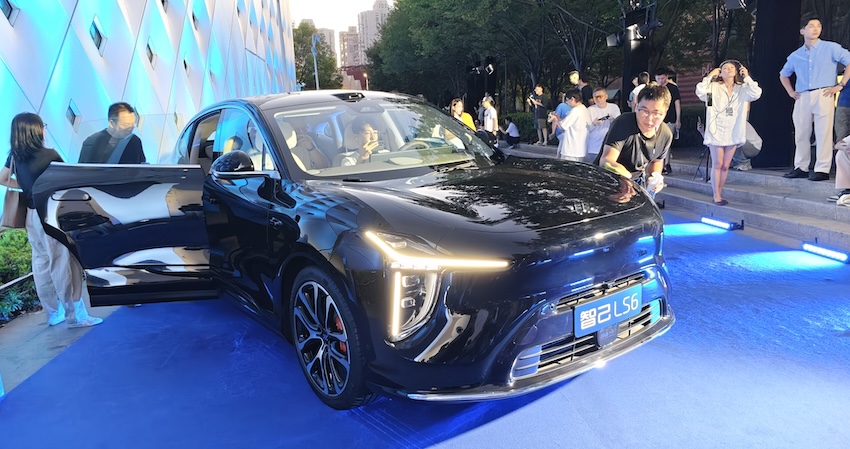 20.99万起！智己首款增程车预售，30分钟小订1万台