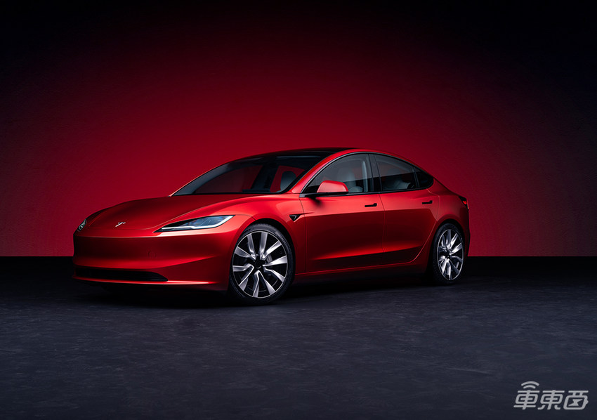 特斯拉新款Model 3涨价2.8万!内外饰均有调整,最快10月交付,你选择下单还是再等等?