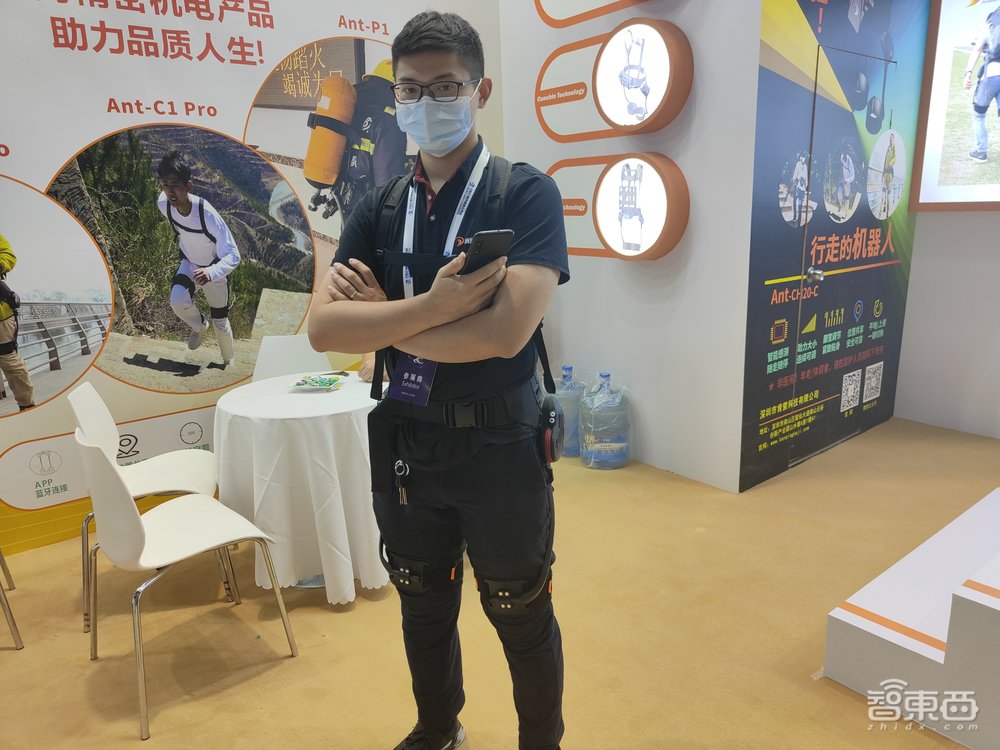 机器人“春晚”开幕，机器狗扎堆PK，揭秘六大类亮点机器人