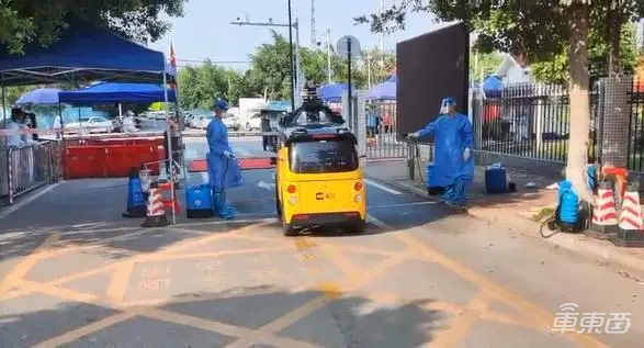 京东、美团、毫末智行等无人配送车组团“抗疫”,自动驾驶商业化或迎来行业风口