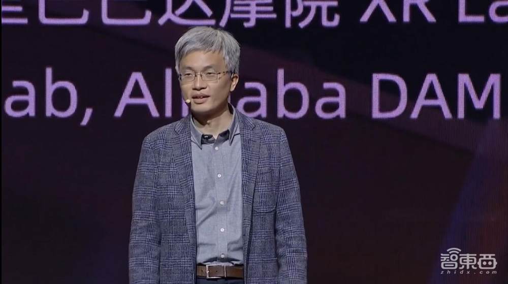 我，刚入VR行业，年薪百万