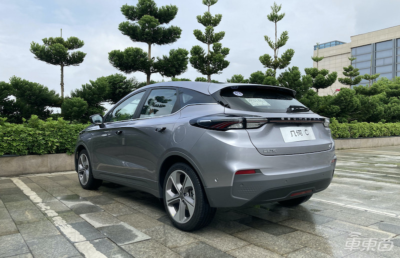 雨天试驾吉利几何C：L2级自动驾驶表现亮眼，综合续航可达440公里