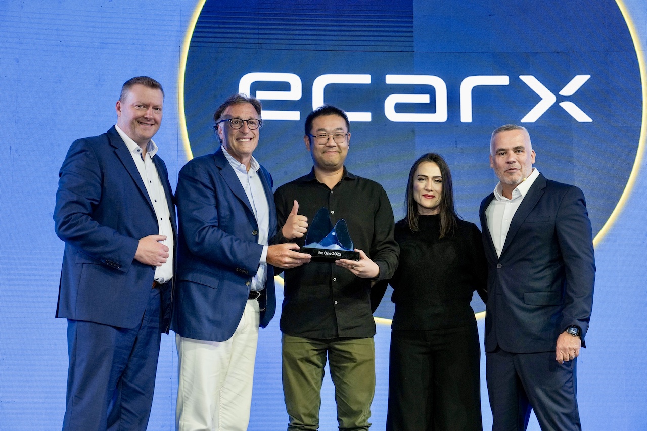 斩获10亿美元海外车型订单,亿咖通把“工程级确定性”变成全球化硬通货