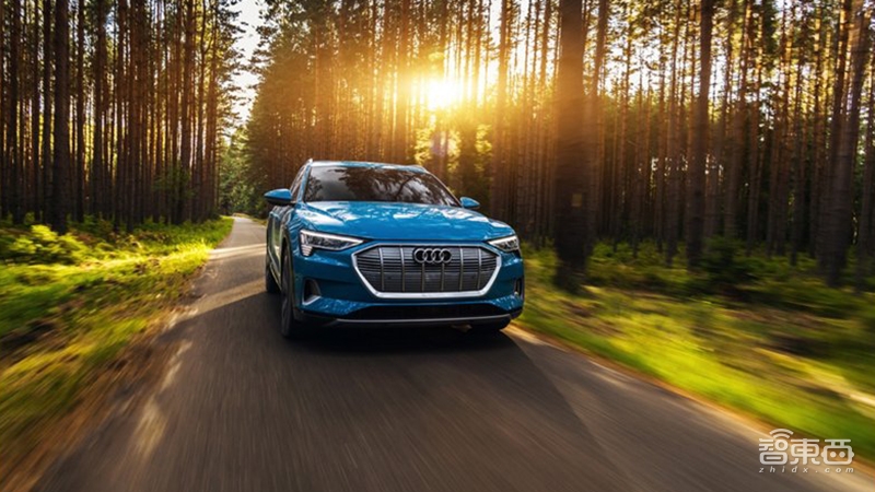 奥迪最便宜纯电SUV来了！306马力能破450公里
