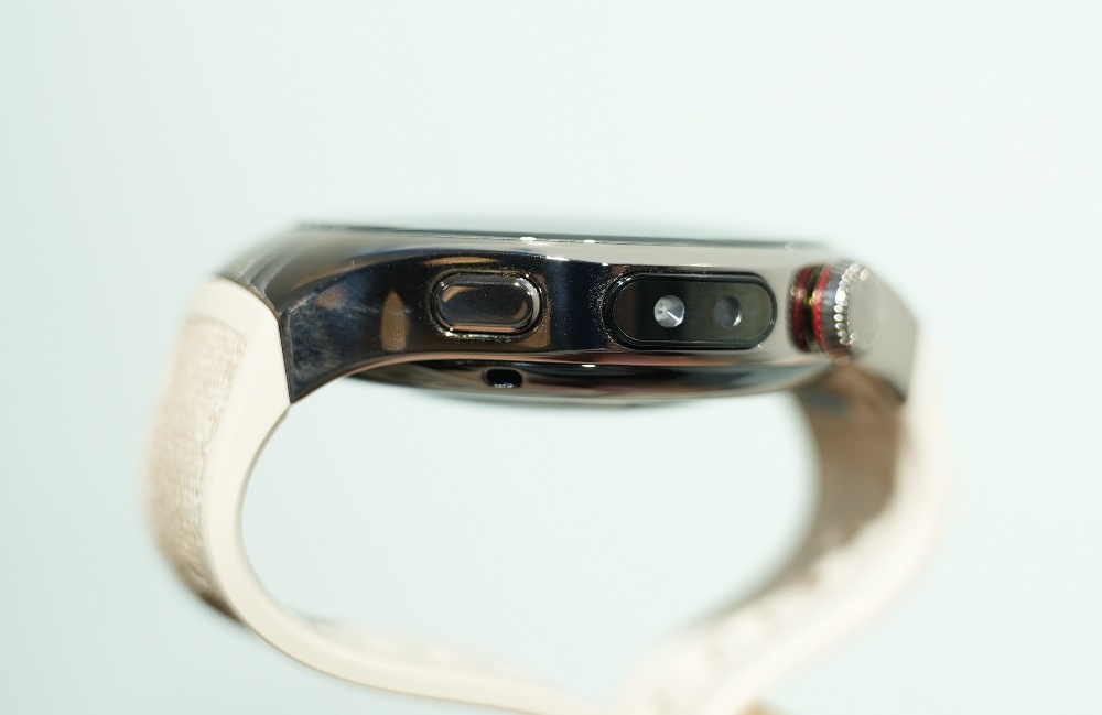 3秒启动1分钟完成体检！首款纯血鸿蒙手表华为Watch5深度体验