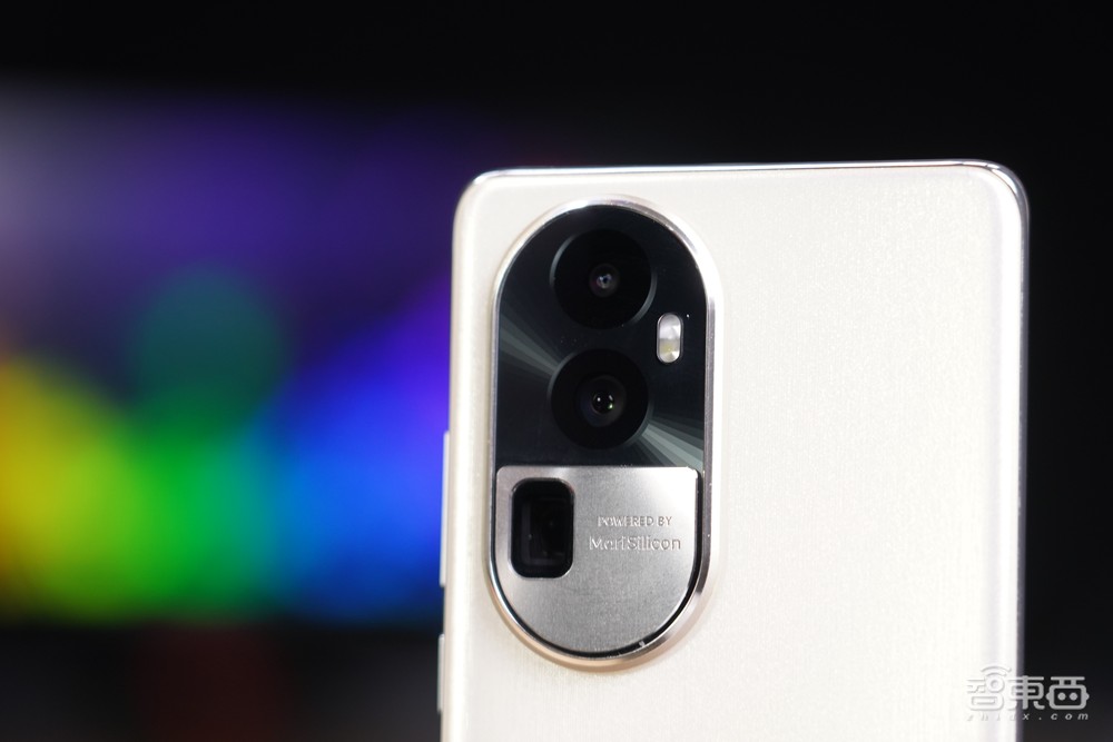 OPPO Reno10 Pro+深度体验：兼顾潜望长焦与轻薄机身，软硬件体验不留短板