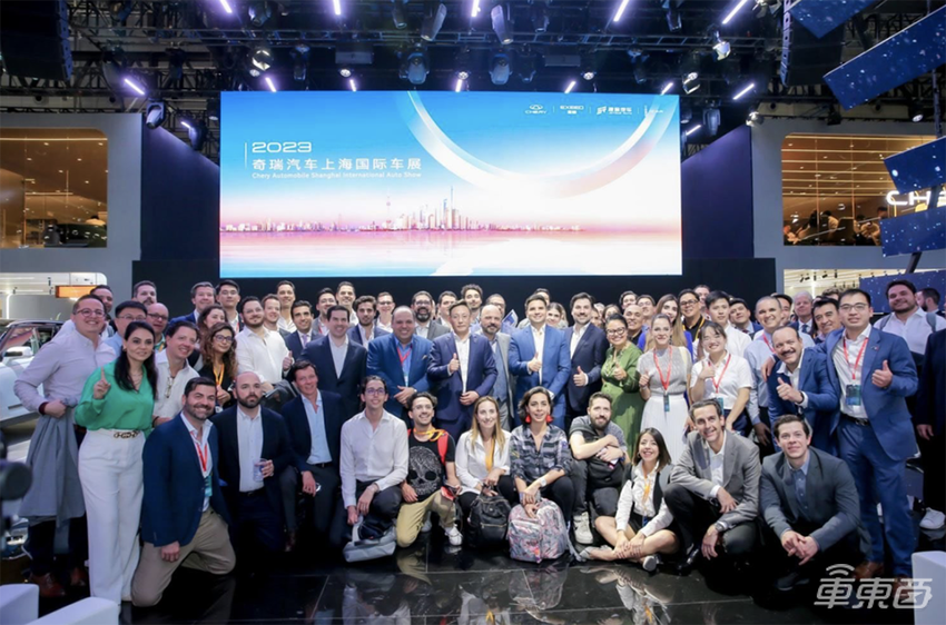 外媒炸锅！老外心塞上海车展：带着疑问来，带着焦虑回