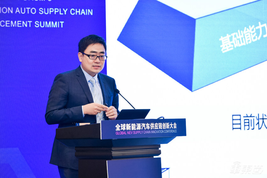 3年后动力电池成本将降至0.6元每度!电动车成本甩开油车