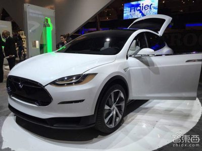 特斯拉SUV版Model X亮相CES