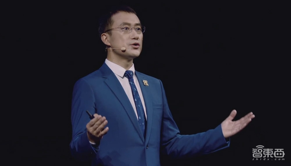 华为两小时狂甩八款新品，麒麟985再战！nova 8 Pro坐稳4000档