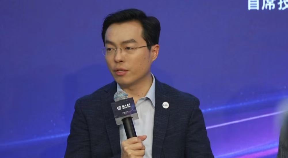 100亿都不够烧!机器人公司CEO们给出新判断:具身智能不能再照搬LLM