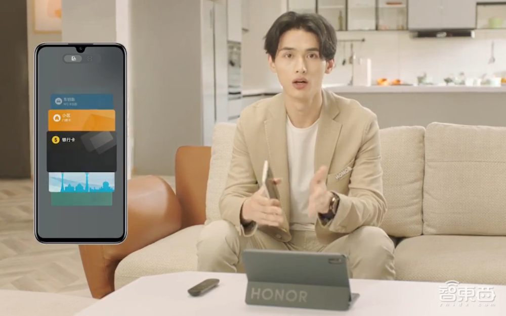 179g的荣耀Play 5来了!66W快充,35分钟充满电