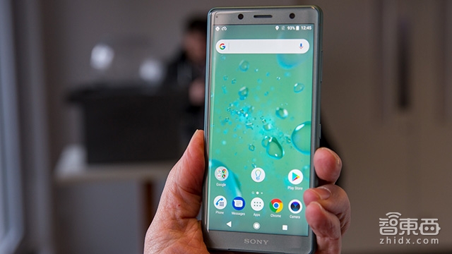 MWC现场深度:手机电脑通通被AI,5G真来了!