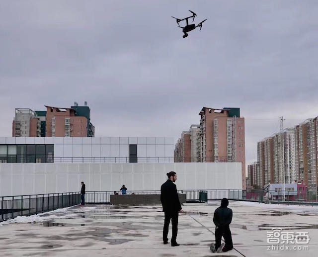 大疆“悟”2和精灵4 Pro国内首飞 最快下周发货