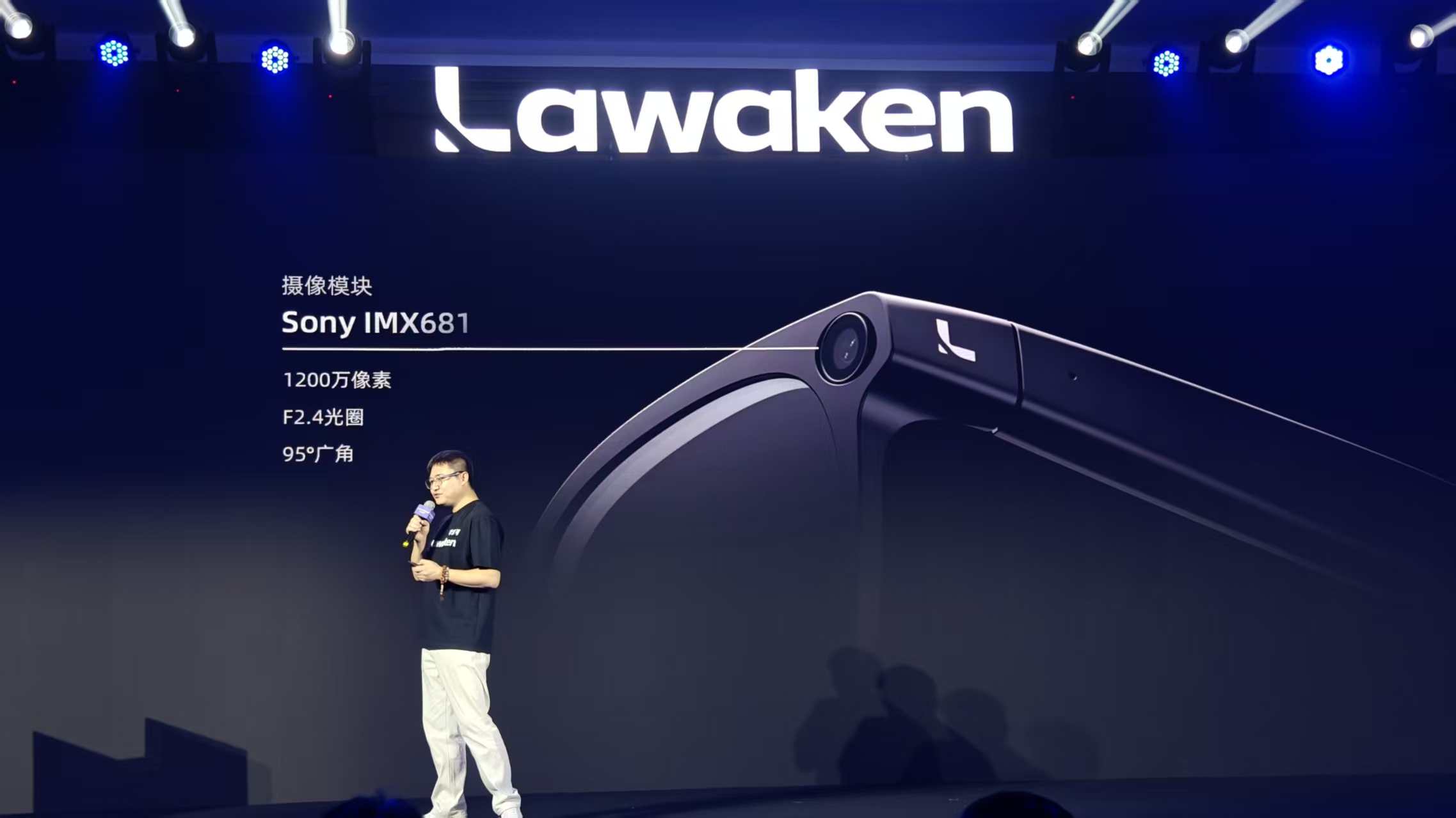首发AI眼镜专属大模型,掏出“零级智能体”,李未可连发三款智能眼镜,799元起