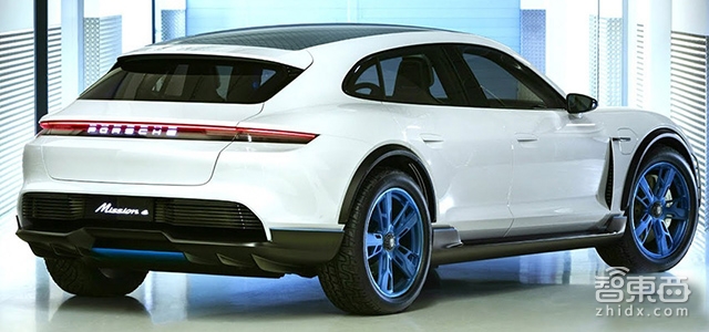 保时捷首款电动车定名Taycan 续航500公里 明年量产