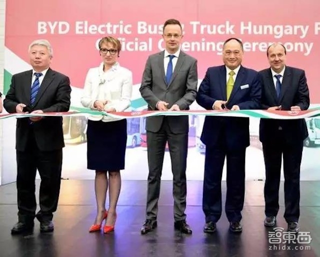 智东西晚报:滴滴快车起步价将上调为13元 苹果Siri成为第二大搜索引擎