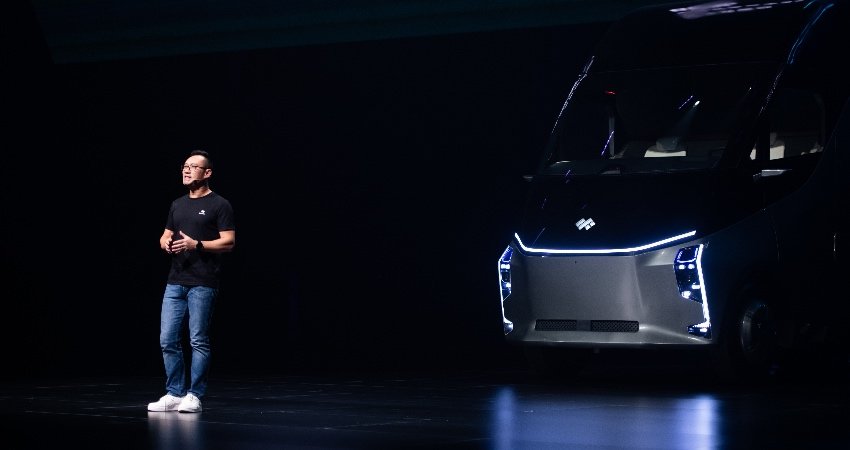 百度旗下自动驾驶重卡发布！纯电续航300公里，硬件支持L4级自动驾驶