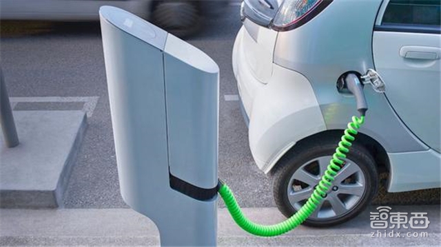 智东西晚报:今年智能手机出货14.5亿台 亚马逊Echo销量破510万台