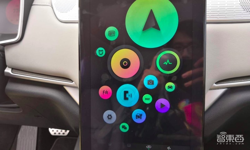 为90后造车的威马交卷了！试驾EX5我们发现20个关键点