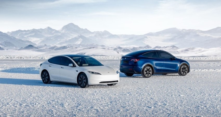 特斯拉最新OTA:提升低温补电效率,改善盲点监测