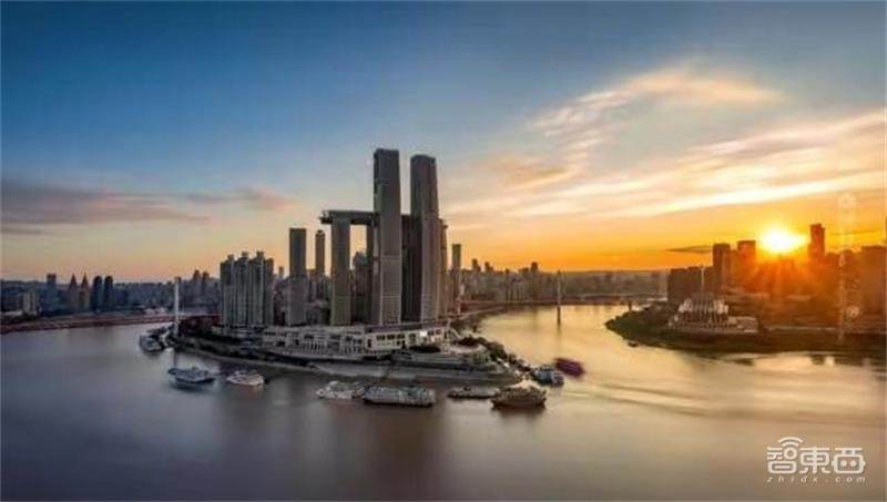 西南王崛起:重庆GDP首超广州,新基建方案吊打成都?