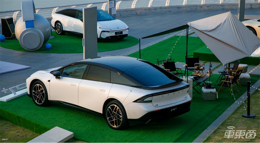 何小鹏今年最后一击：小鹏P7+预售20.98万起，你觉得贵了还是低了？