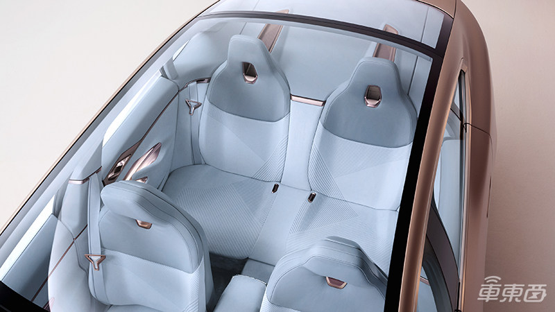 宝马纯电i4来了！超大鼻孔配曲面屏，零百4秒内，买吗？