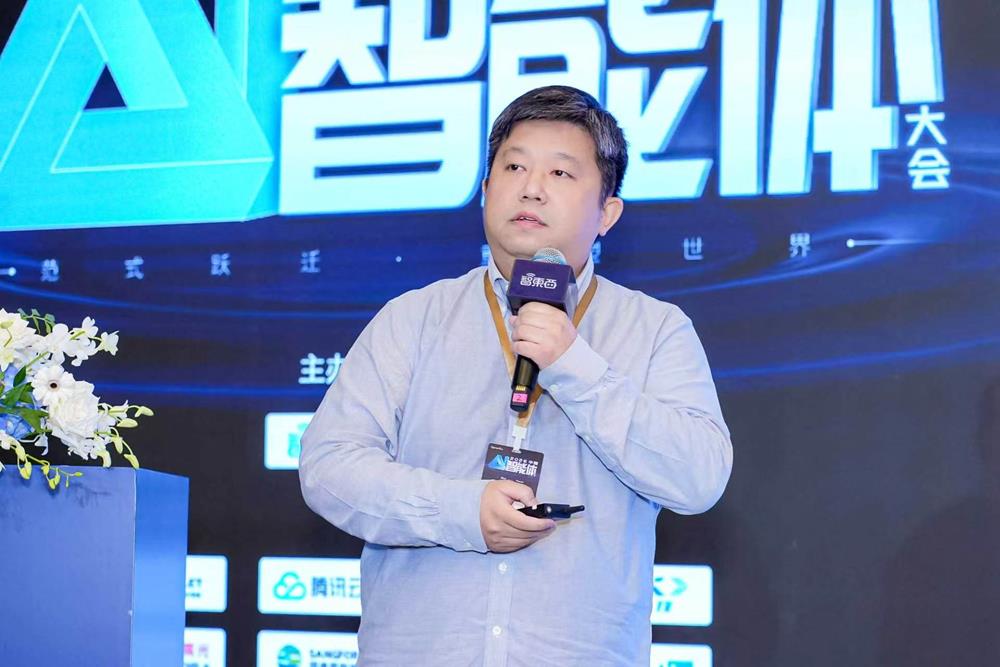 好多人啊!Agent大会燃爆杭州,只讲干货不画饼