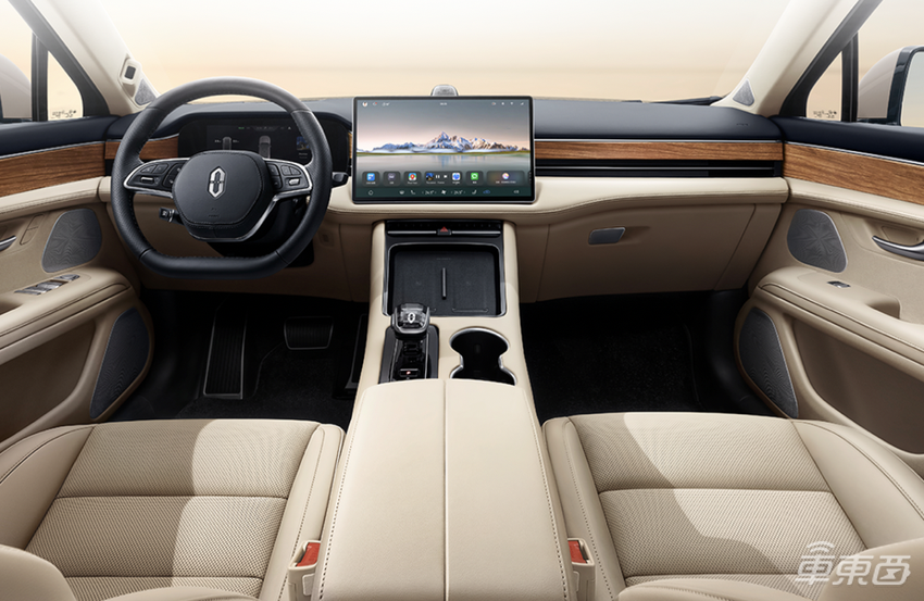 华为发纯电SUV叫板特斯拉！余承东：前备箱能放鱼