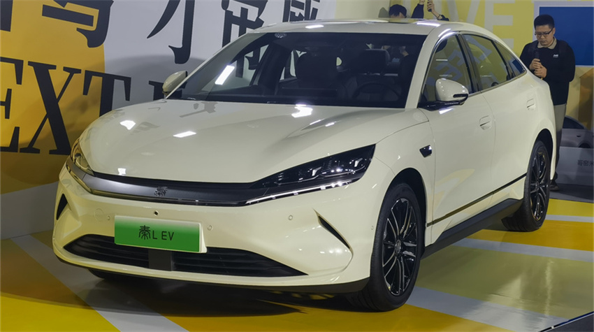 11.98万起!比亚迪秦L EV开卖,标配天神之眼C高阶智驾
